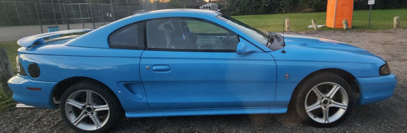 1994 Ford Mustang Side Profile